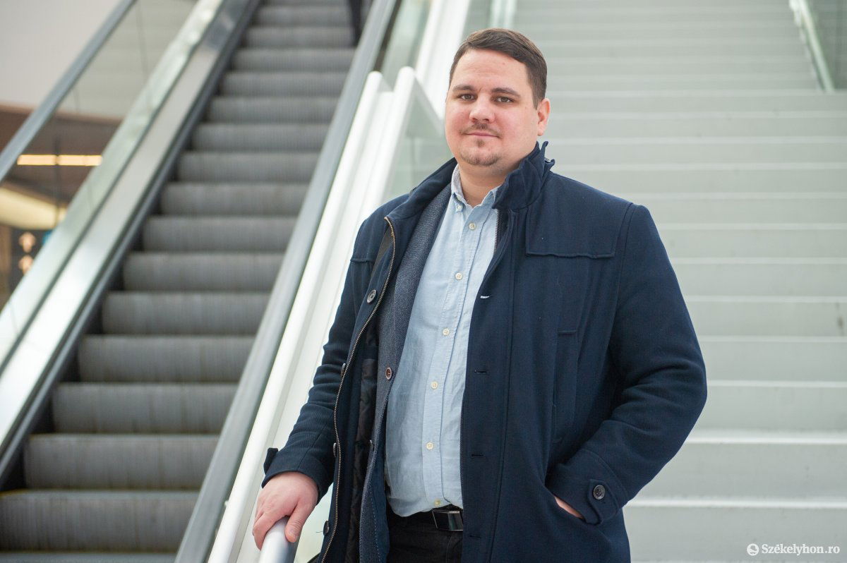 Dabis Attila &bullet;  Fotó: Beliczay László