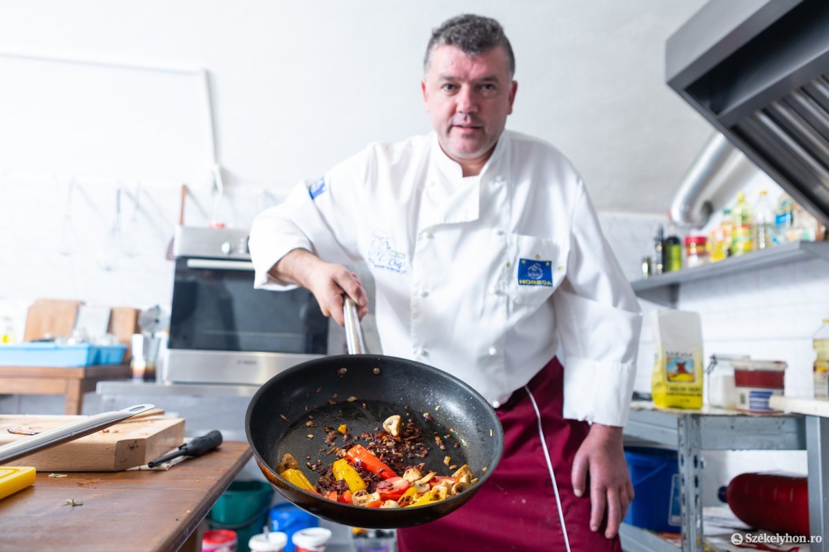 Pirított baconnel tehetjük ínycsiklandóbbá az ételünket •  Fotó: Erdély Bálint Előd
