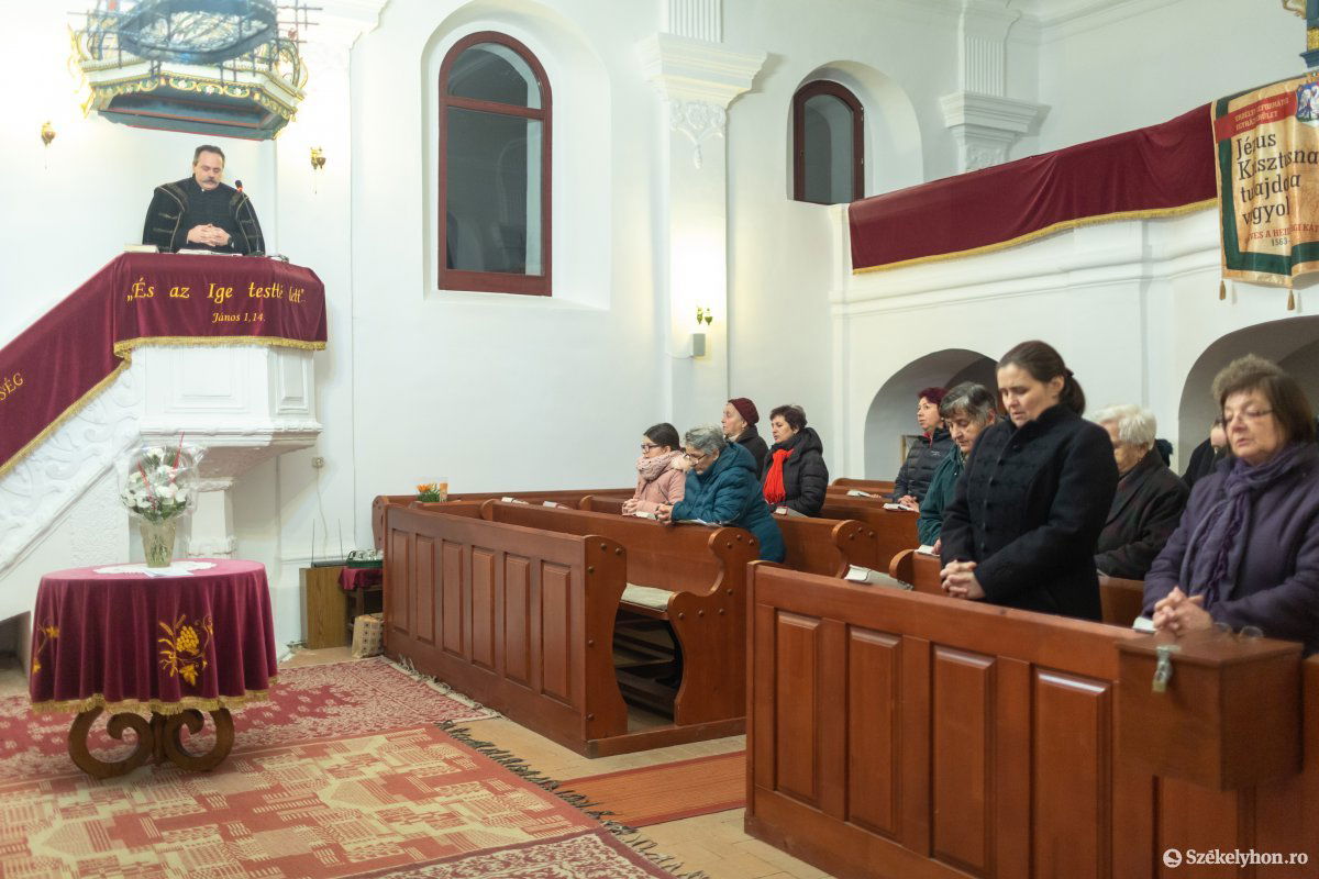 &bullet;  Fotó: Erdély Bálint Előd