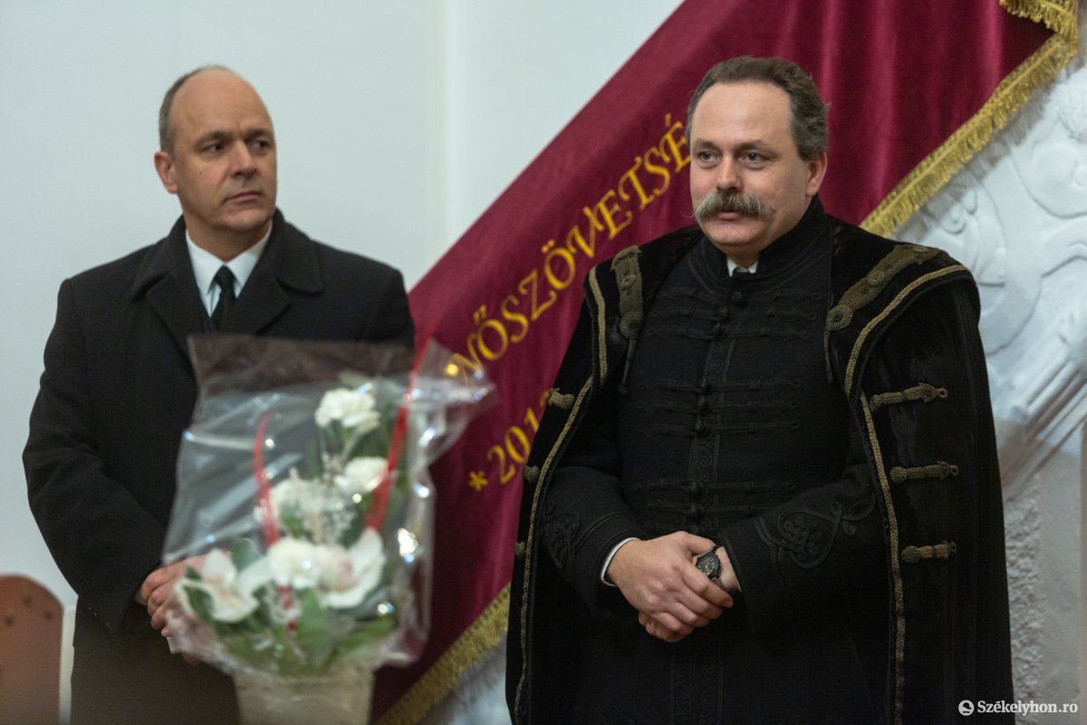 &bullet;  Fotó: Erdély Bálint Előd