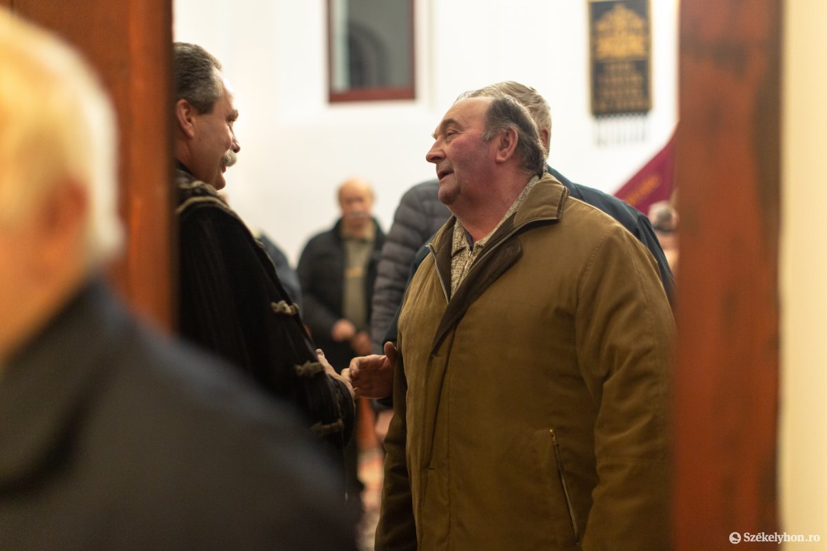 &bullet;  Fotó: Erdély Bálint Előd