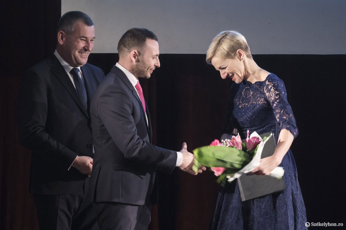 P. Fincziski Andrea színművész •  Fotó: Veres Nándor