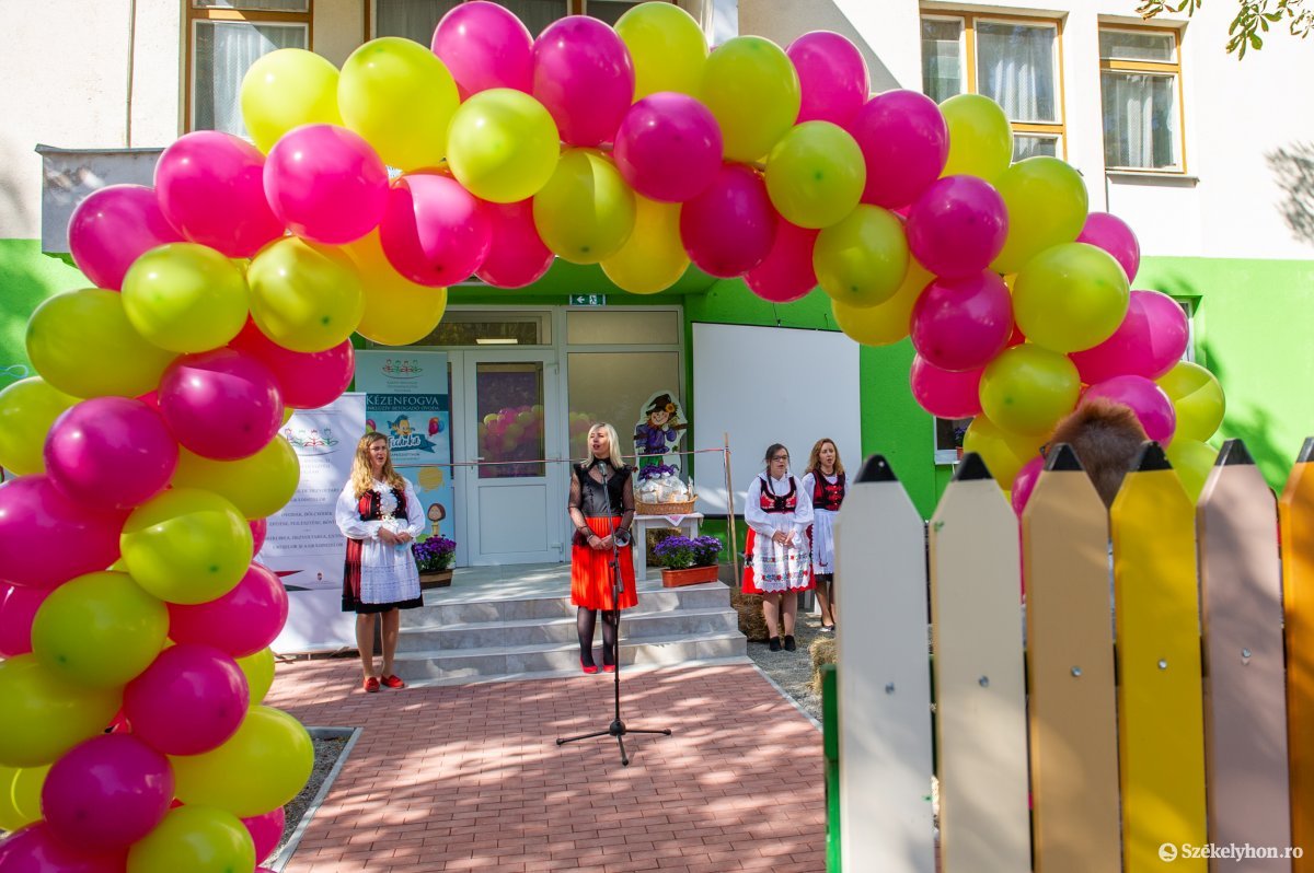 Új, igényes és szép környezet várja szerdától a gyermekeket •  Fotó: Beliczay László