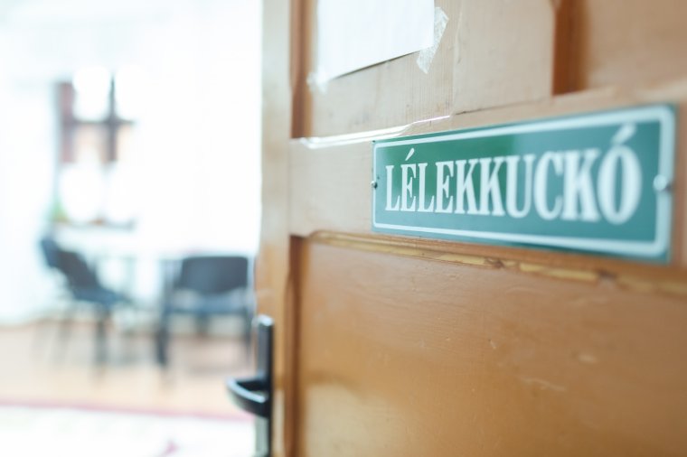 Ezentúl ingyenes pszichológiai szaktanácsadásban részesülhetnek a diákok
