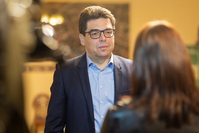 Magyarországi választások: regisztrációra, voksolásra buzdít Zsigmond Barna Pál