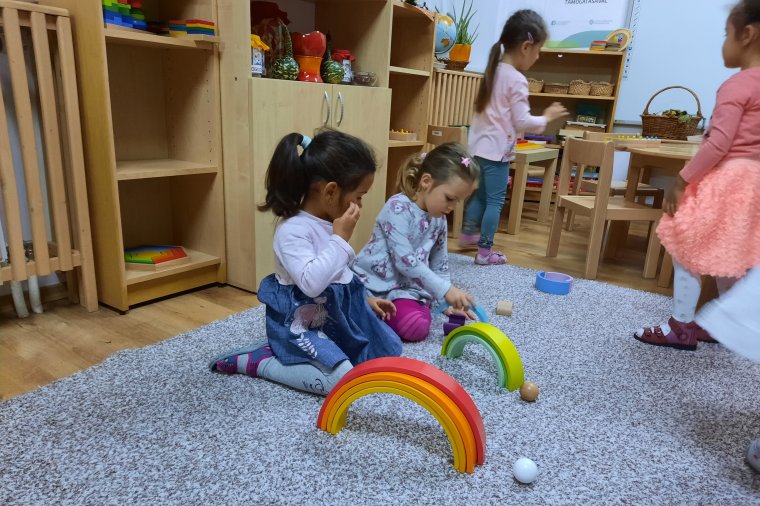 Fejlesztésre kiváló eszközökkel gazdagodott egy székelyudvarhelyi napközi