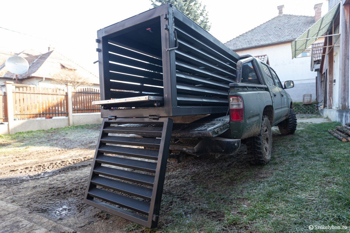 &bullet;  Fotó: Erdély Bálint Előd