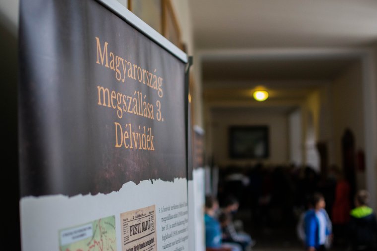 Rendhagyó történelemórák Trianonról