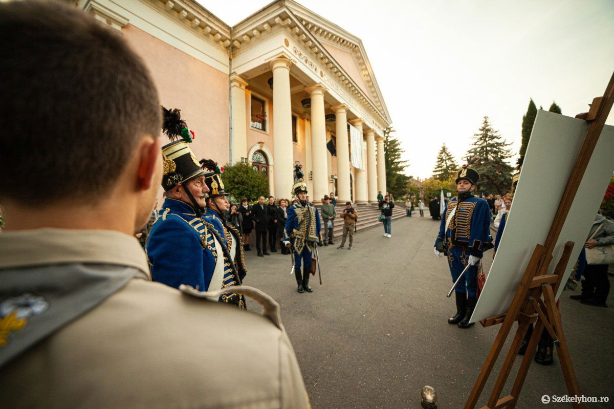 &bullet;  Fotó: Erdély Bálint Előd