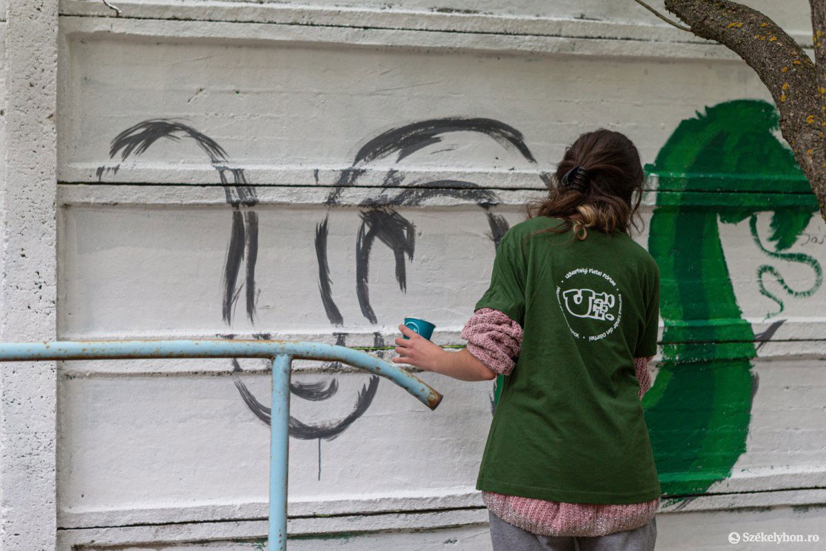 &bullet;  Fotó: Erdély Bálint Előd