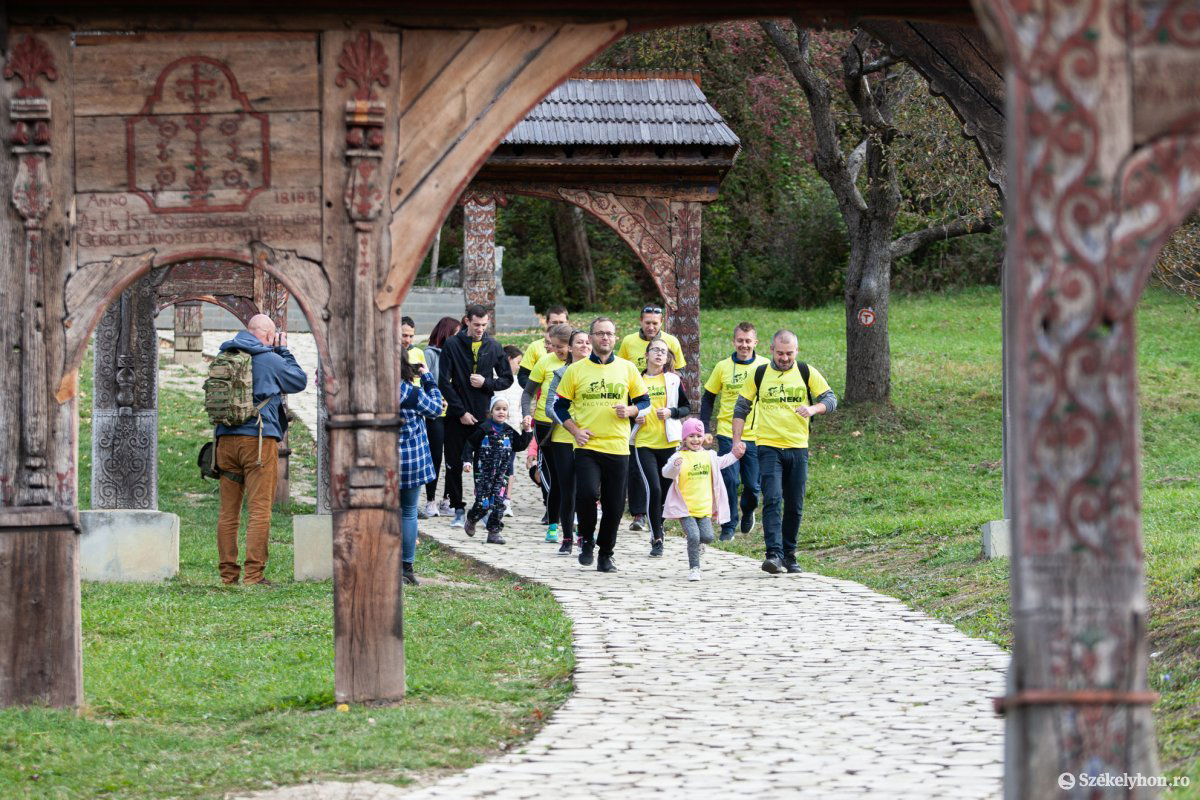 &bullet;  Fotó: Erdély Bálint Előd