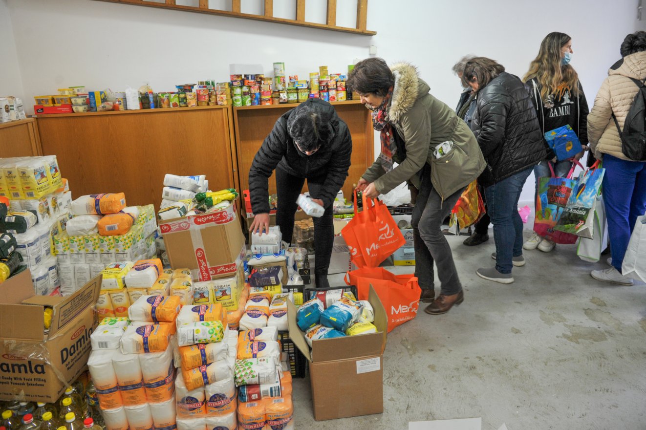 Ahogy a gazdaság hanyatlik, a rászorulók száma nő