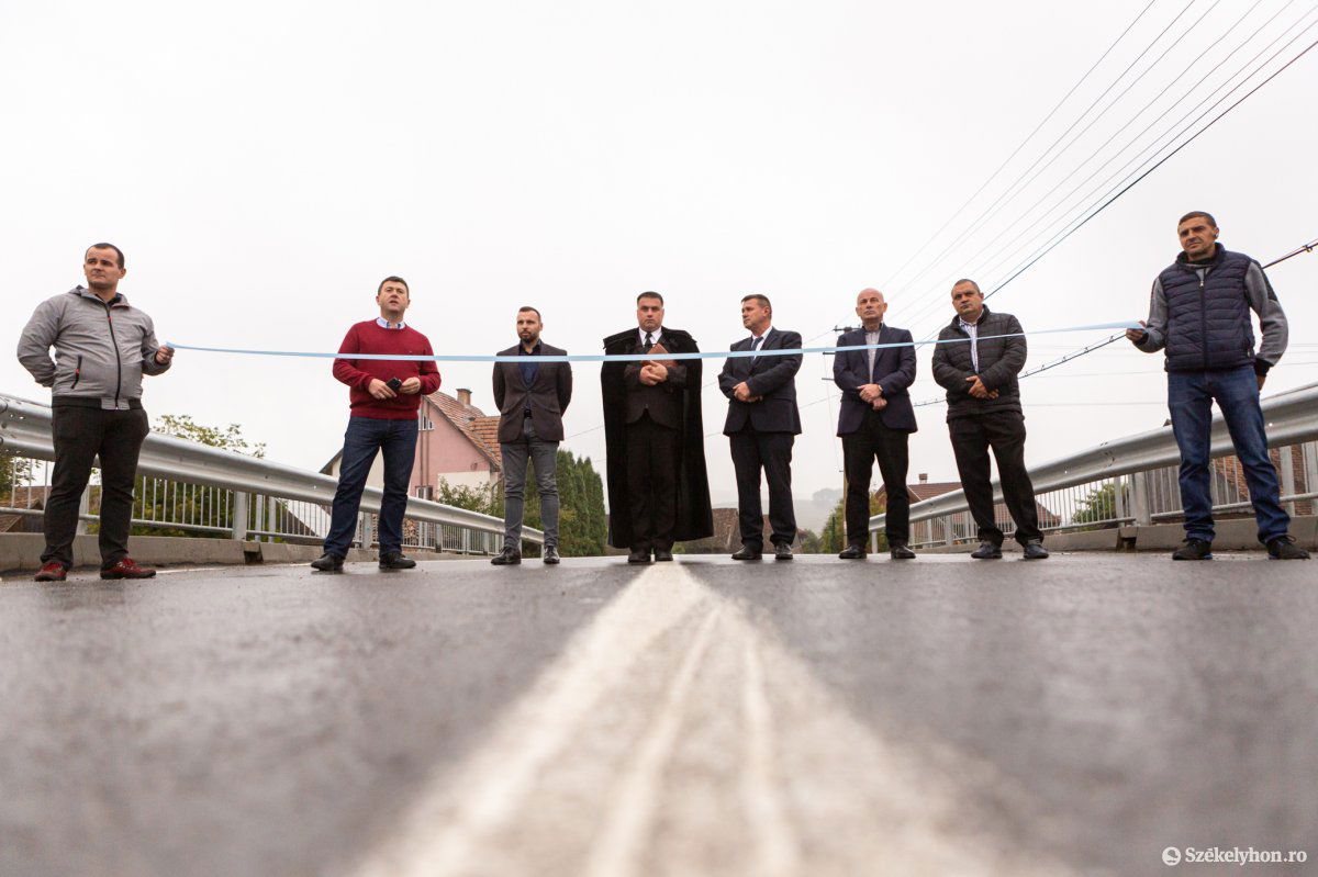 &bullet;  Fotó: Erdély Bálint Előd