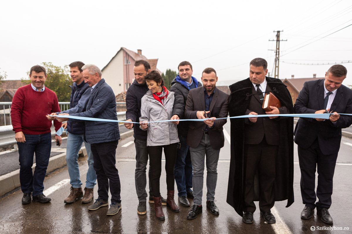 &bullet;  Fotó: Erdély Bálint Előd