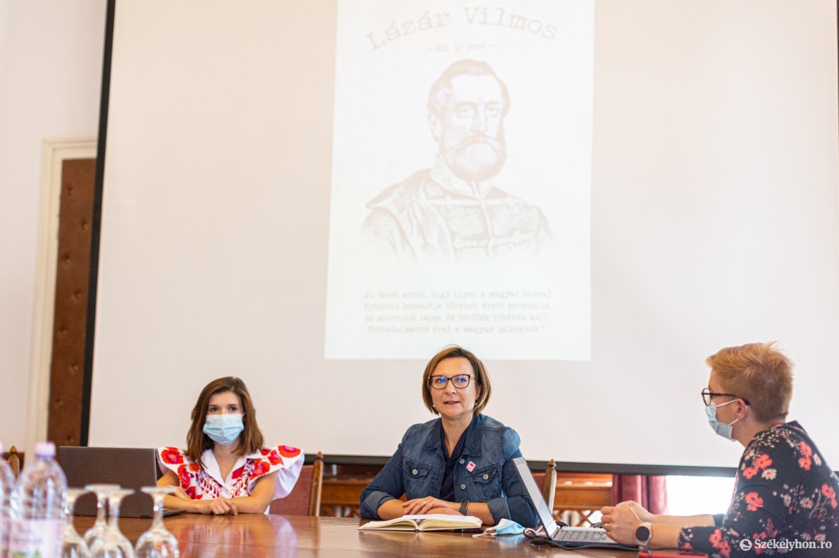 &bullet;  Fotó: Erdély Bálint Előd