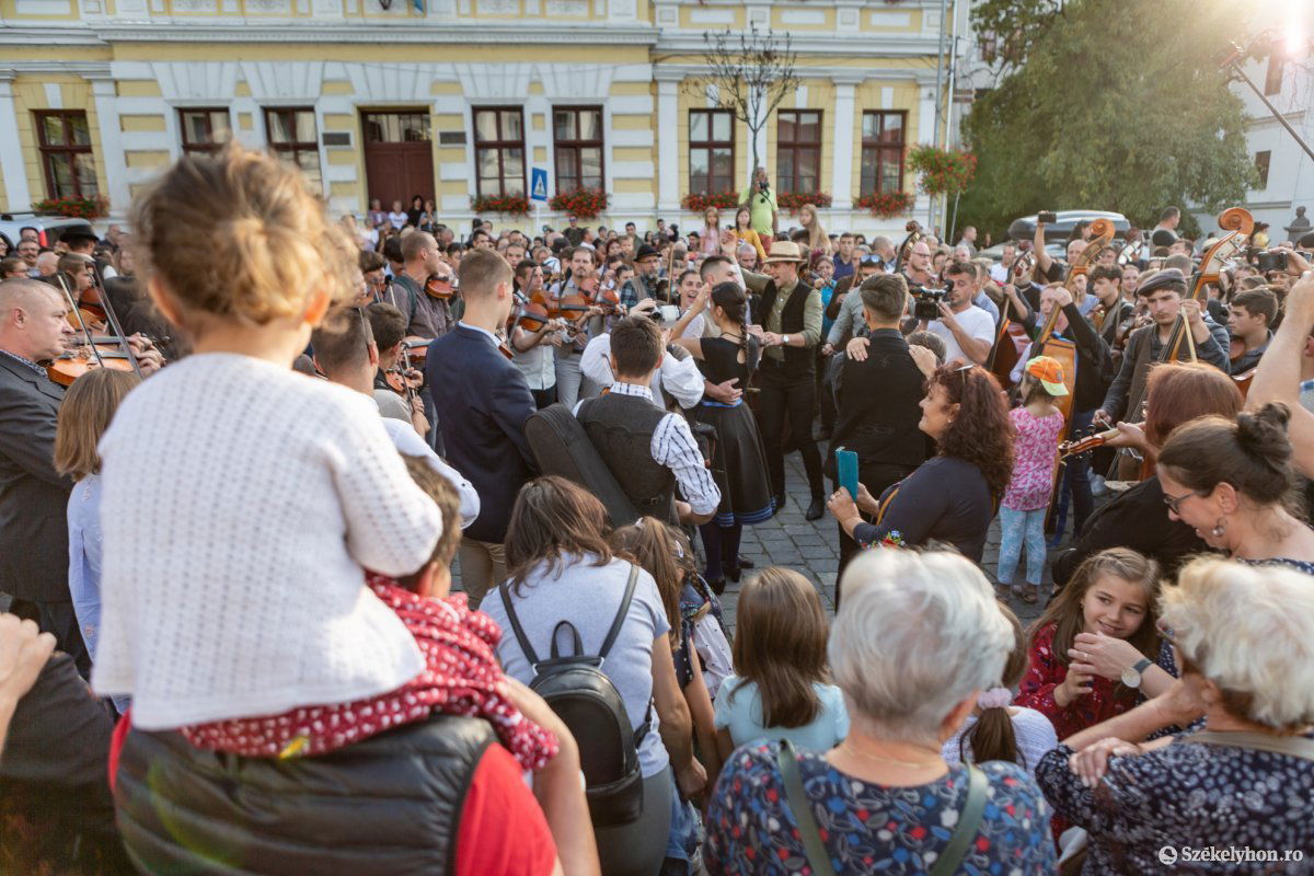 Idén is sok érdeklődőt várnak a néptánctalálkozóra, a jó hangulat pedig biztosított lesz. Archív •  Fotó: Erdély Bálint Előd