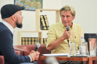 Háy János: az esendőség köt össze minket