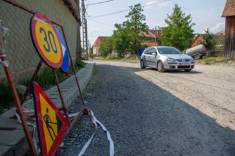 Újabb utcák kapnak térkőborítást Kápolnásfaluban
