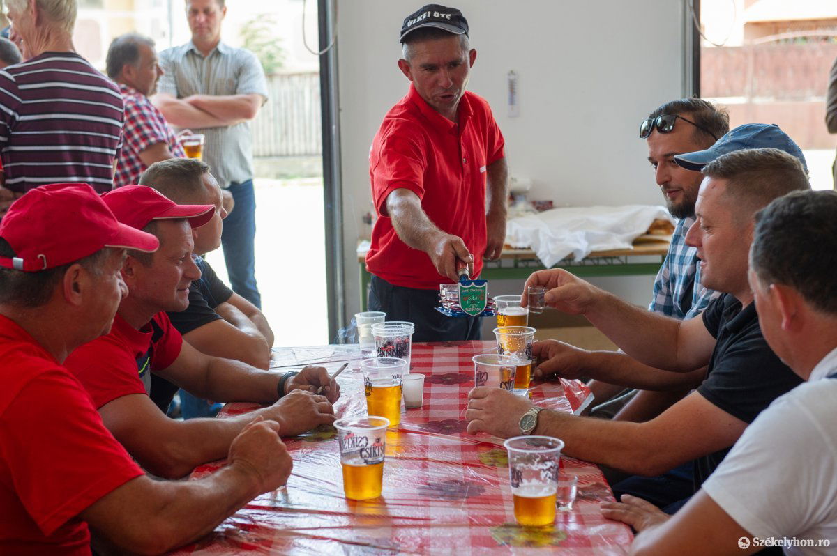 &bullet;  Fotó: Beliczay László