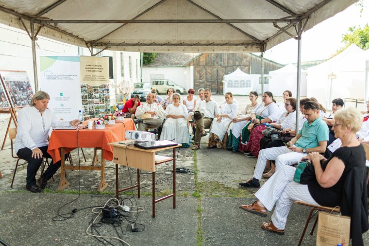 Együttműködési lehetőségekről beszéltek a Míves Emberek Sokadalma megnyitóján