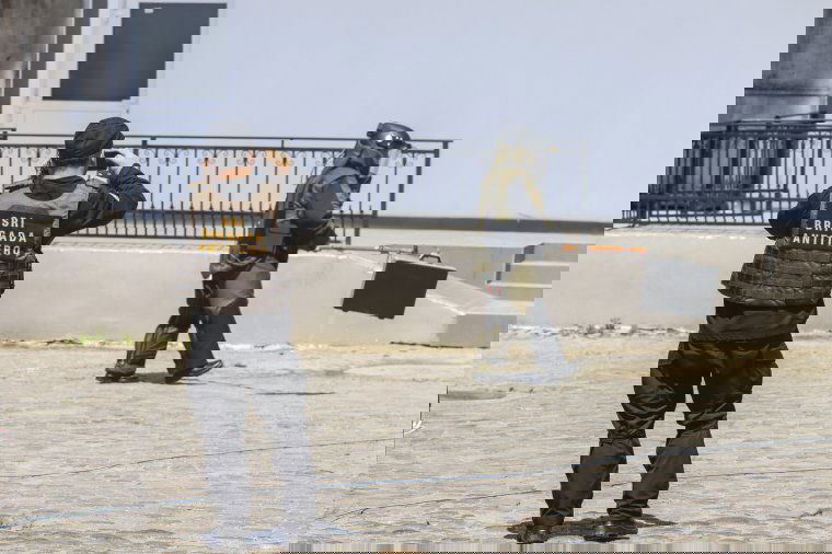 Zajos kivonulás, látványos megoldással – képeken az udvarhelyi táskariadó