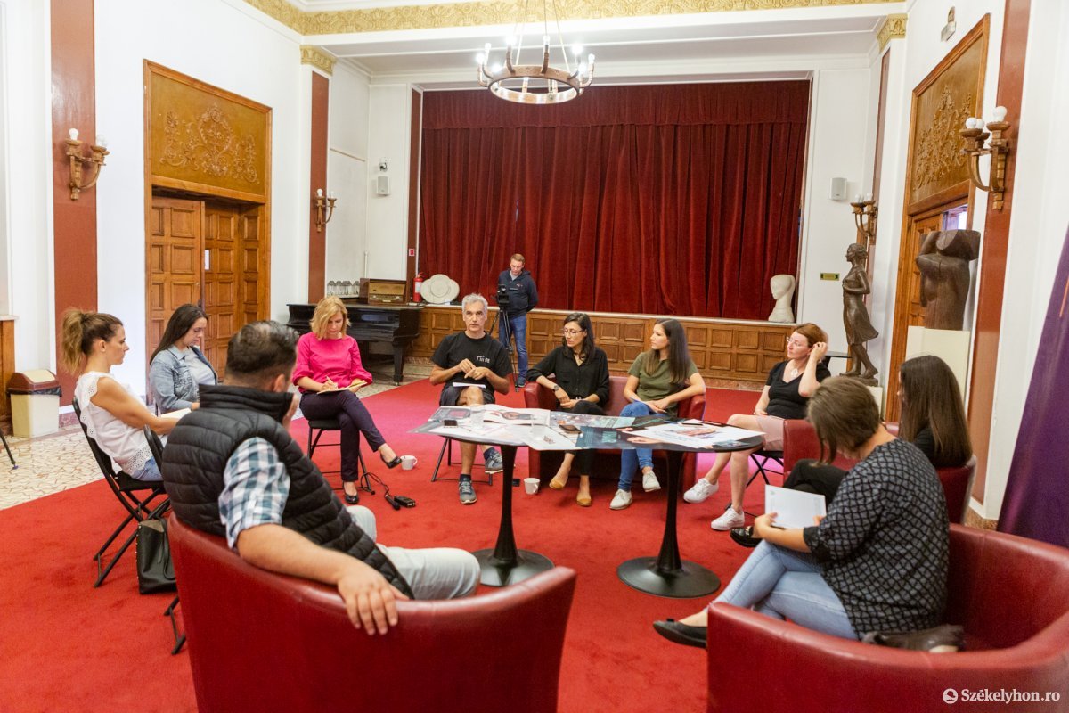 &bullet;  Fotó: Erdély Bálint Előd