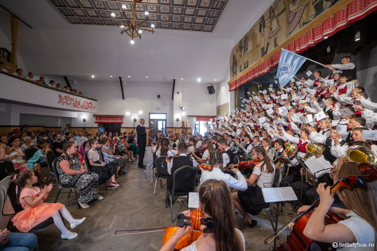 •  Fotó: Erdély Bálint Előd