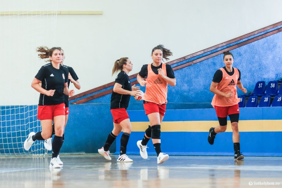 •  Fotó: Erdély Bálint Előd