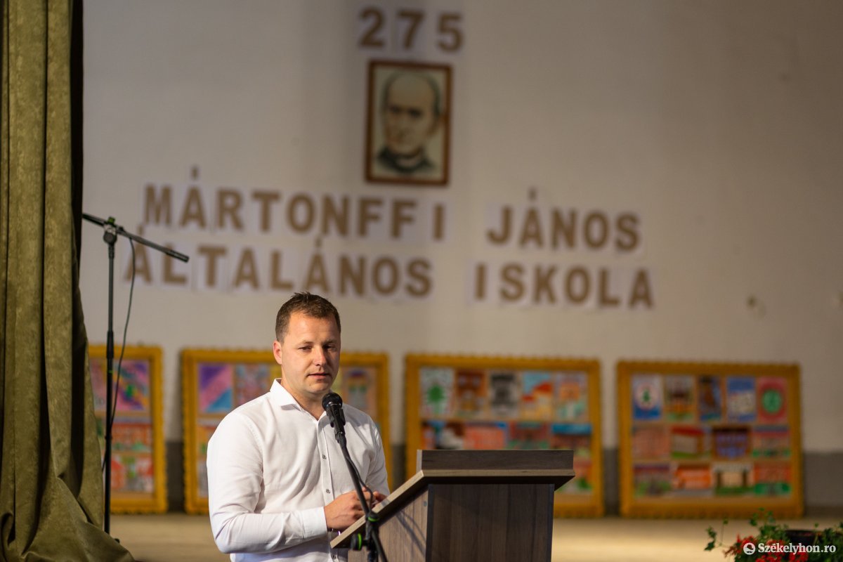 &bullet;  Fotó: Erdély Bálint Előd