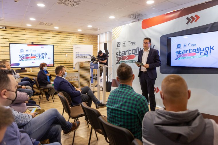 Útmutató kampányt indítottak az európai uniós pályázati rendszerhez