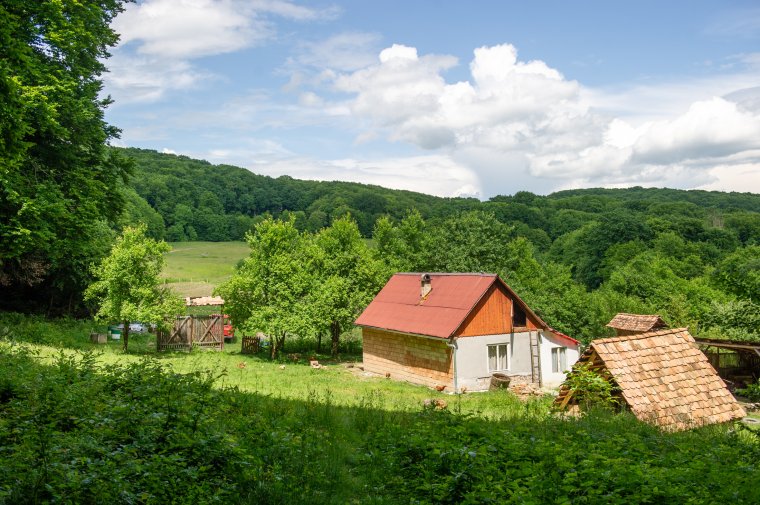 Még várni kell a napelemek felszerelésére a Solymosilázon