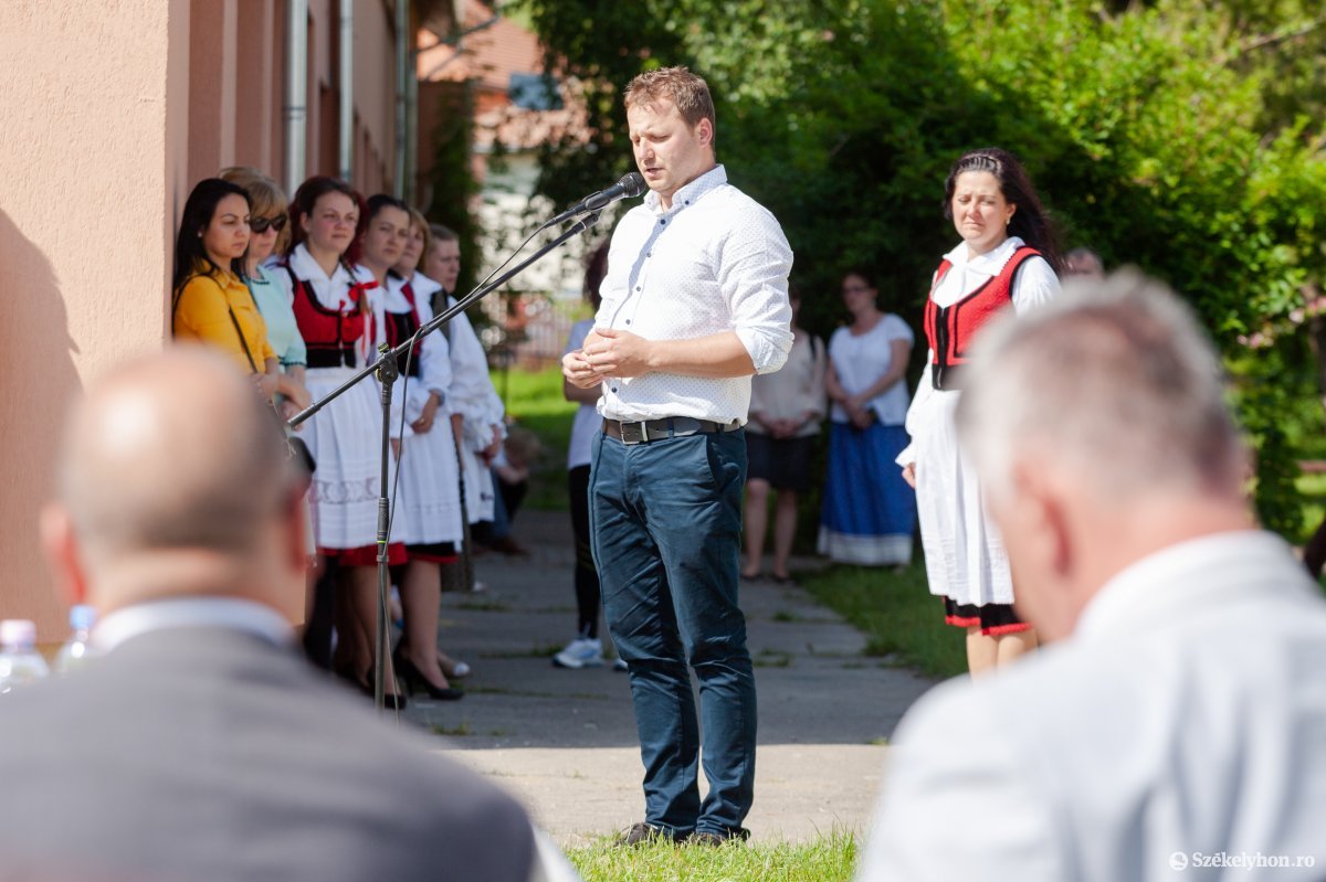 &bullet;  Fotó: Erdély Bálint Előd