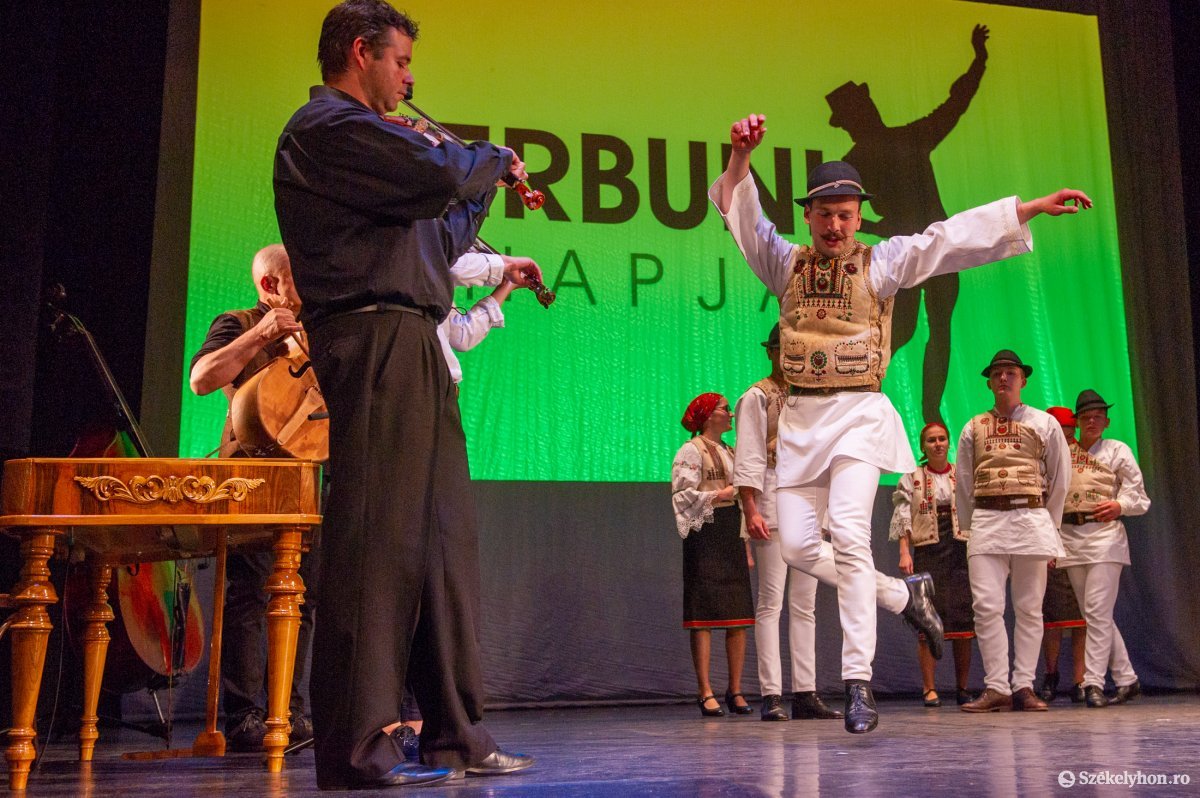 &bullet;  Fotó: Beliczay László