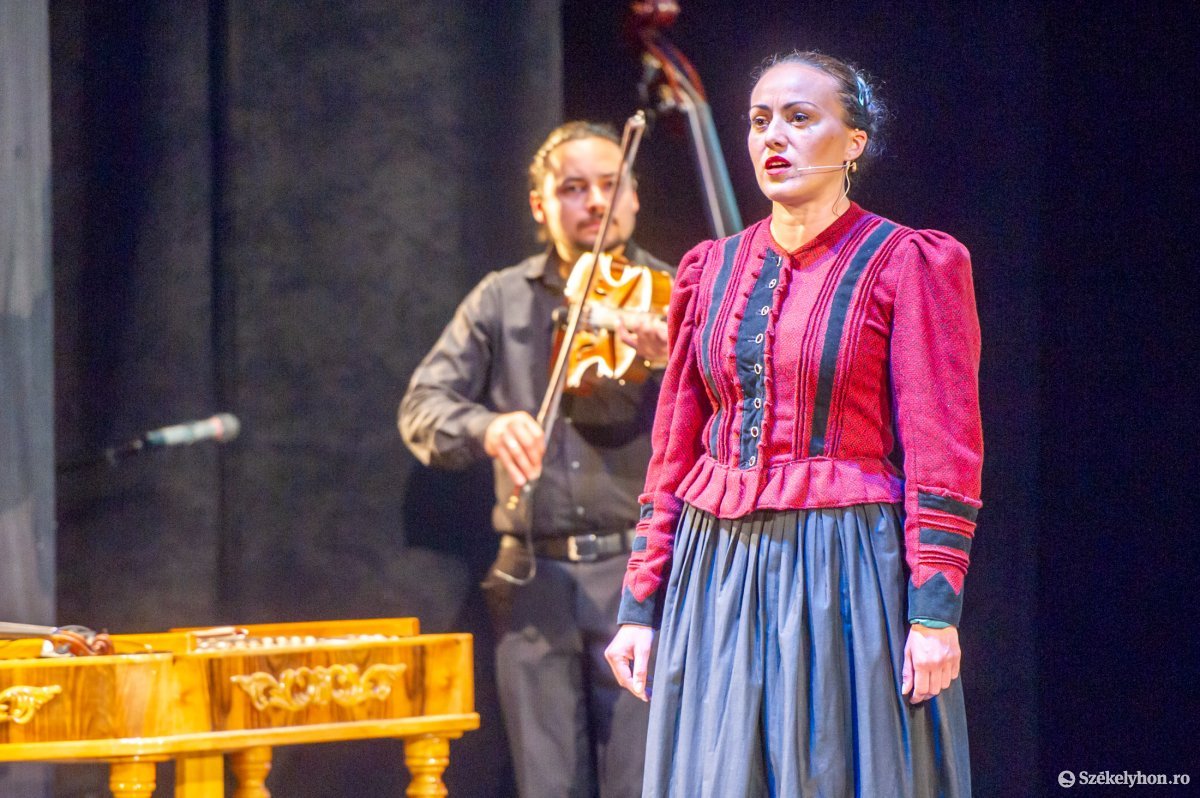 &bullet;  Fotó: Beliczay László