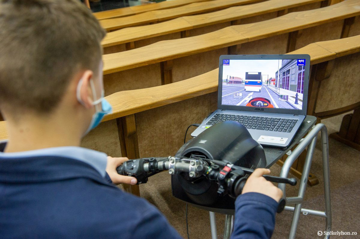 &bullet;  Fotó: Beliczay László