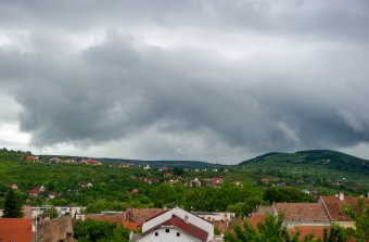 Sárga jelzésű riasztás viharra, árvízre