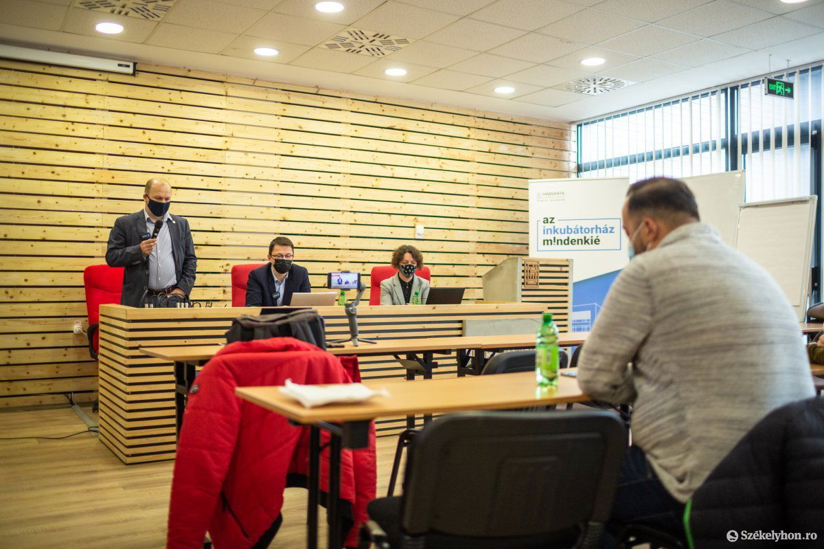 Várni kell a sportstartégiával Székelyudvarhelyen •  Fotó: Erdély Bálint Előd