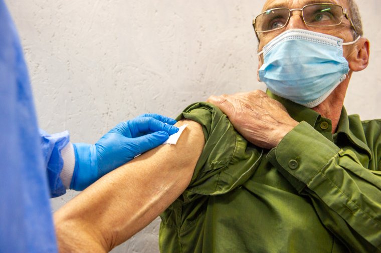 Leszállóágban a negyedik hullám Hargita megyében, de év elején jöhet az ötödik