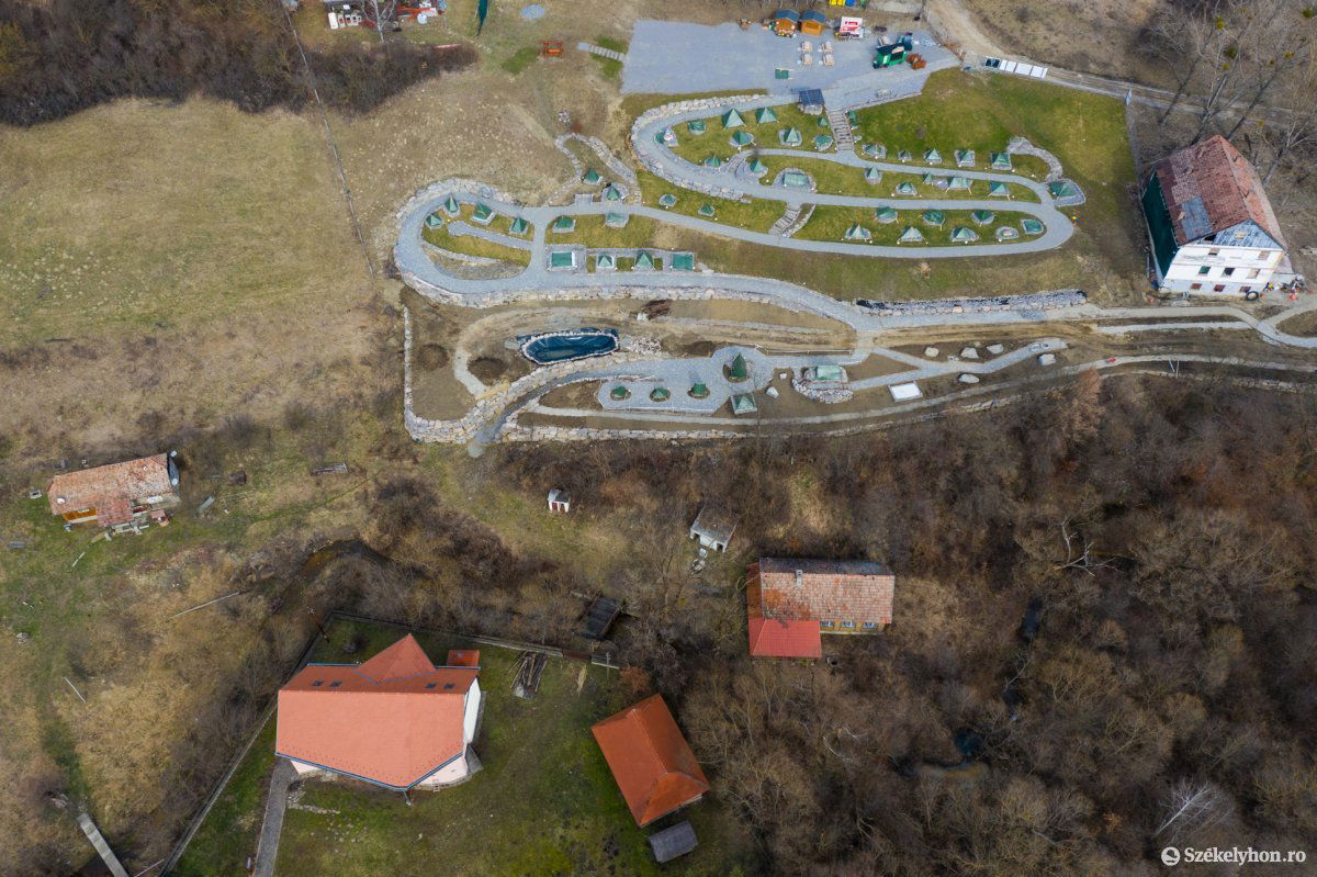 Székelyudvarhely polgármesterének is meg kellett szólalnia a Mini-Erdély Park ügyében. Gálfi szerint pontatlanságok hangzottak el •  Fotó: Erdély Bálint Előd