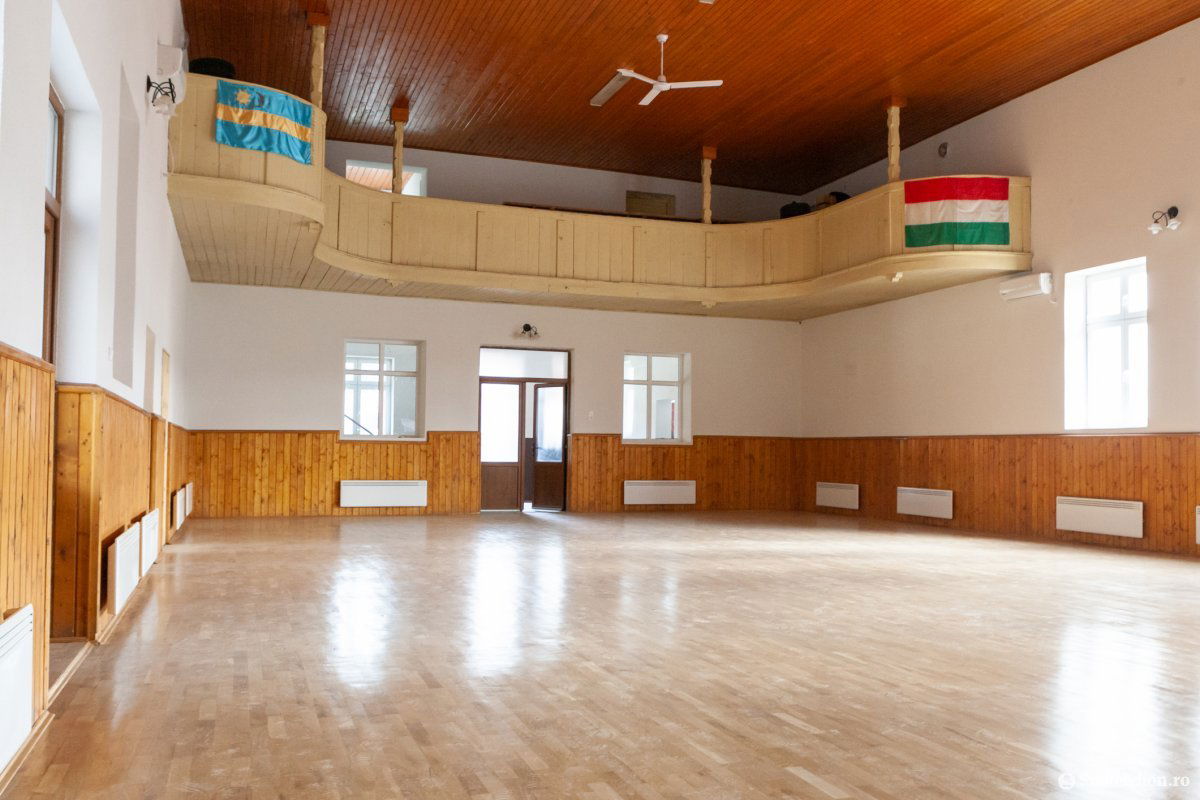 &bullet;  Fotó: Erdély Bálint Előd