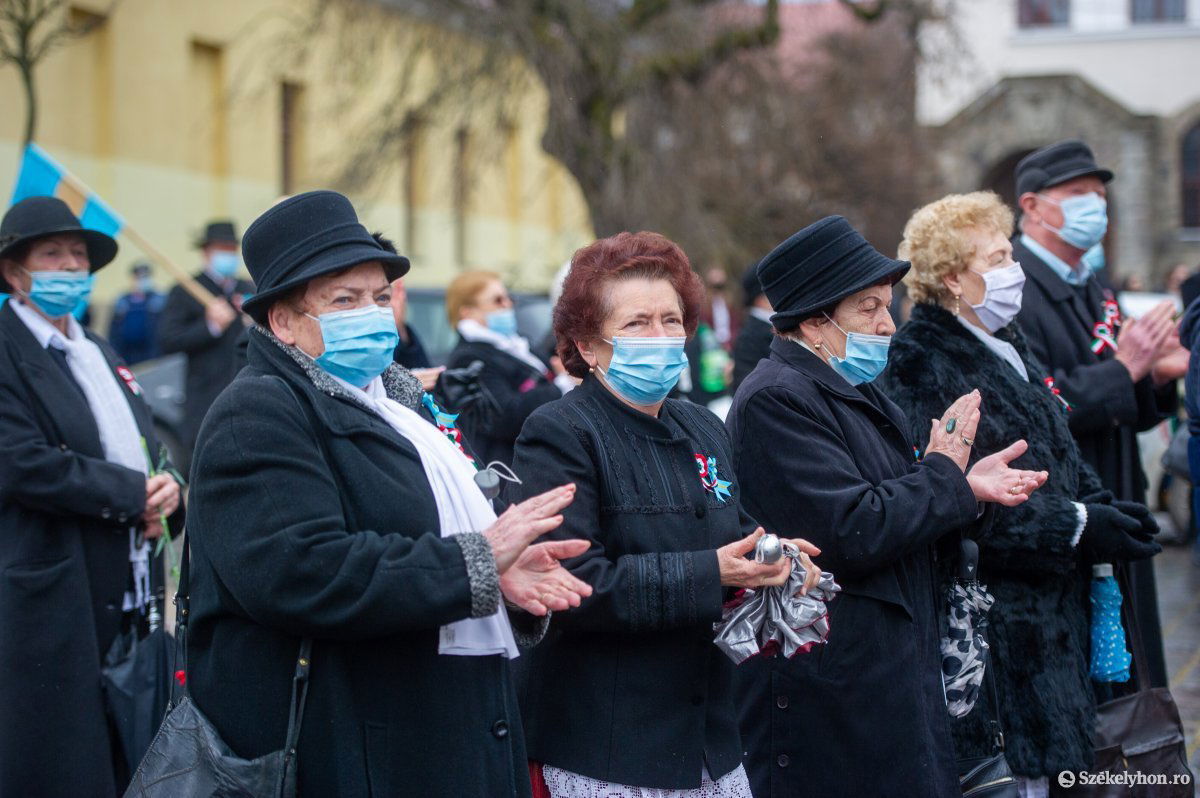 &bullet;  Fotó: Beliczay László