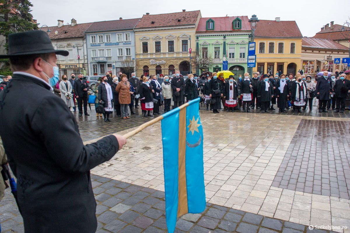 &bullet;  Fotó: Beliczay László