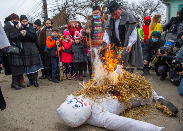 Megsiratták Illést, elbúcsúztak a farsangtól