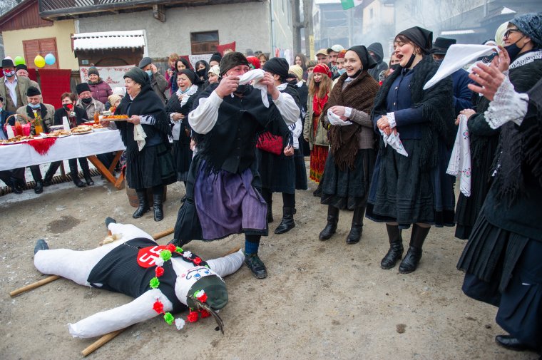 Kisiskolásoknak szánt vetélkedővel eleveníti fel a népi kultúra világát az Erdélyi Hagyományok Háza