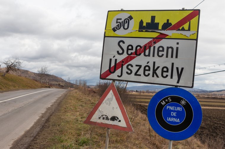 Az unitárius egyház megvárja a világi szervek eljárásainak végét az állítólag idős embert verő újszékelyi pap ügyében