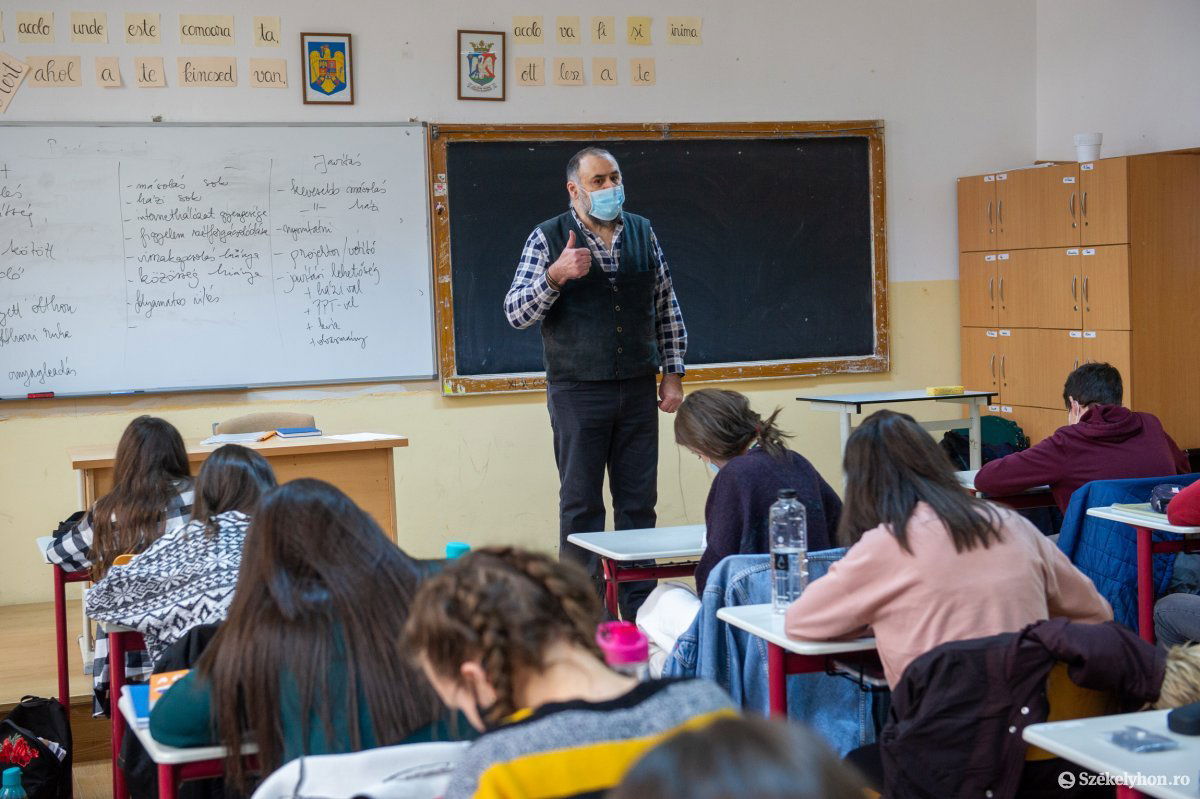 &bullet;  Fotó: Beliczay László