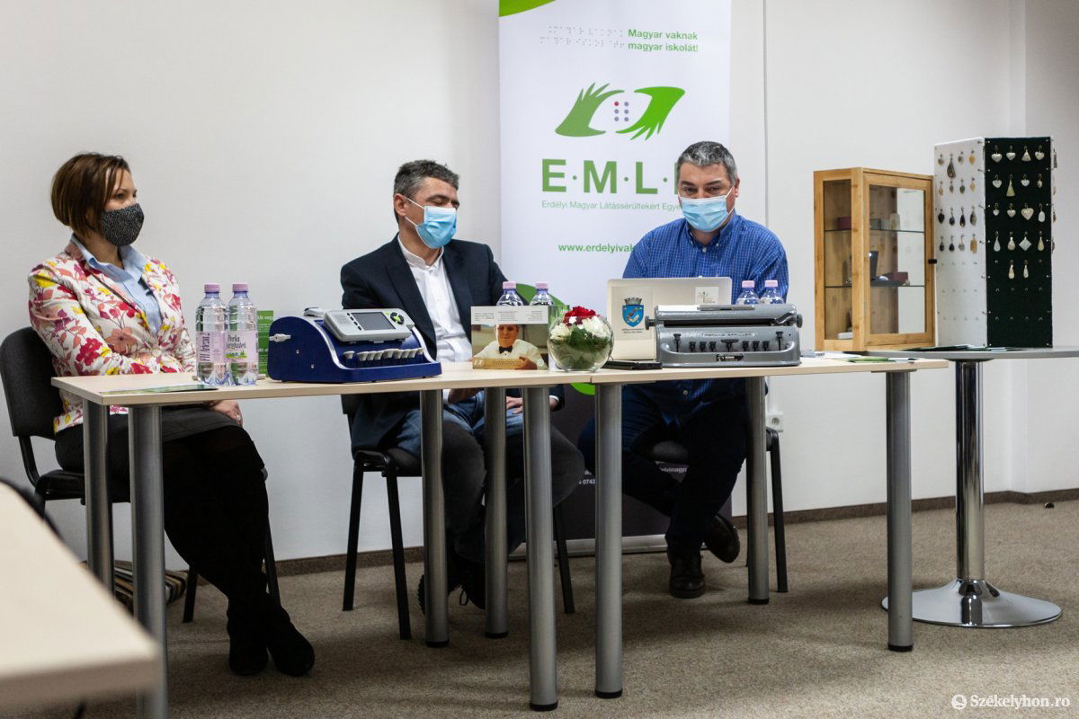 Közösségi összefogásra számítanak a kezdeményezők, hisz nem csak egy kis csoport, hanem a magyar közösség ügyéről van szó •  Fotó: Erdély Bálint Előd