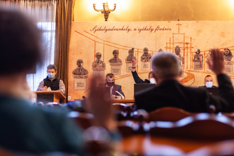 Idei kezdésnek biztató: vitáktól mentes önkormányzati ülés Székelyudvarhelyen