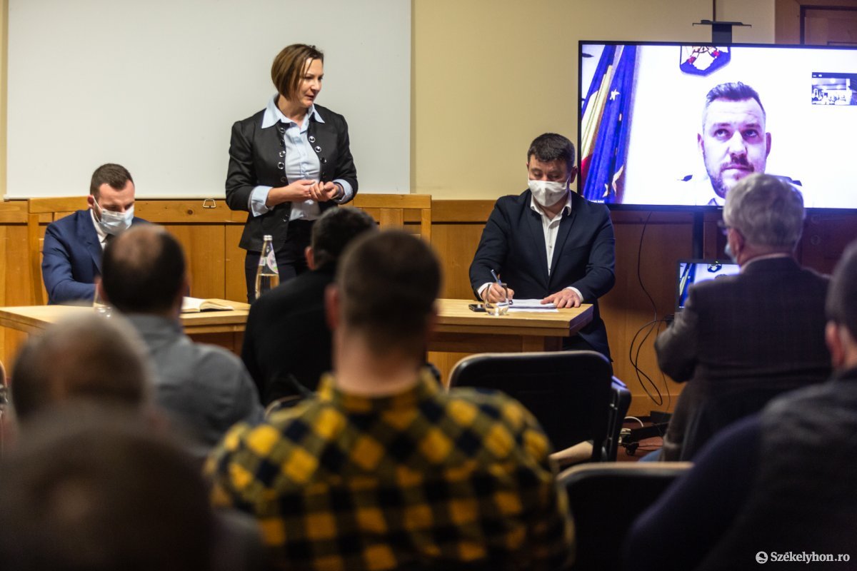 &bullet;  Fotó: Erdély Bálint Előd