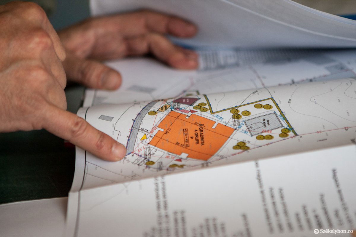 &bullet;  Fotó: Erdély Bálint Előd